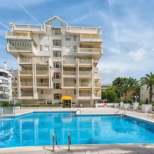 Apartahotel Ona